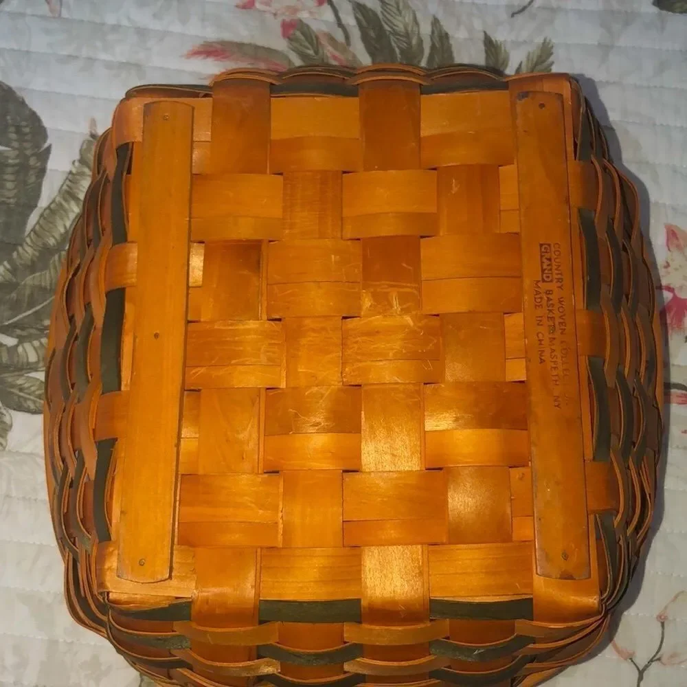 Country Woven Collection NY Rooster Art Apple Fruit Egg Basket